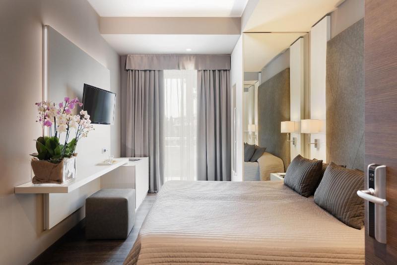 Hotel Giulietta Romeo لاتيزي المظهر الخارجي الصورة