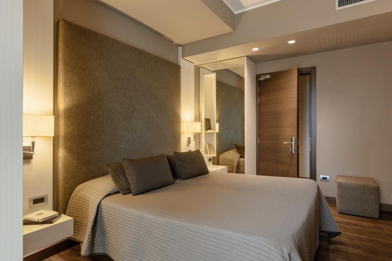 Hotel Giulietta Romeo لاتيزي المظهر الخارجي الصورة