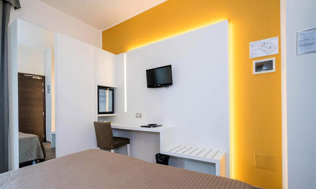Hotel Giulietta Romeo لاتيزي المظهر الخارجي الصورة