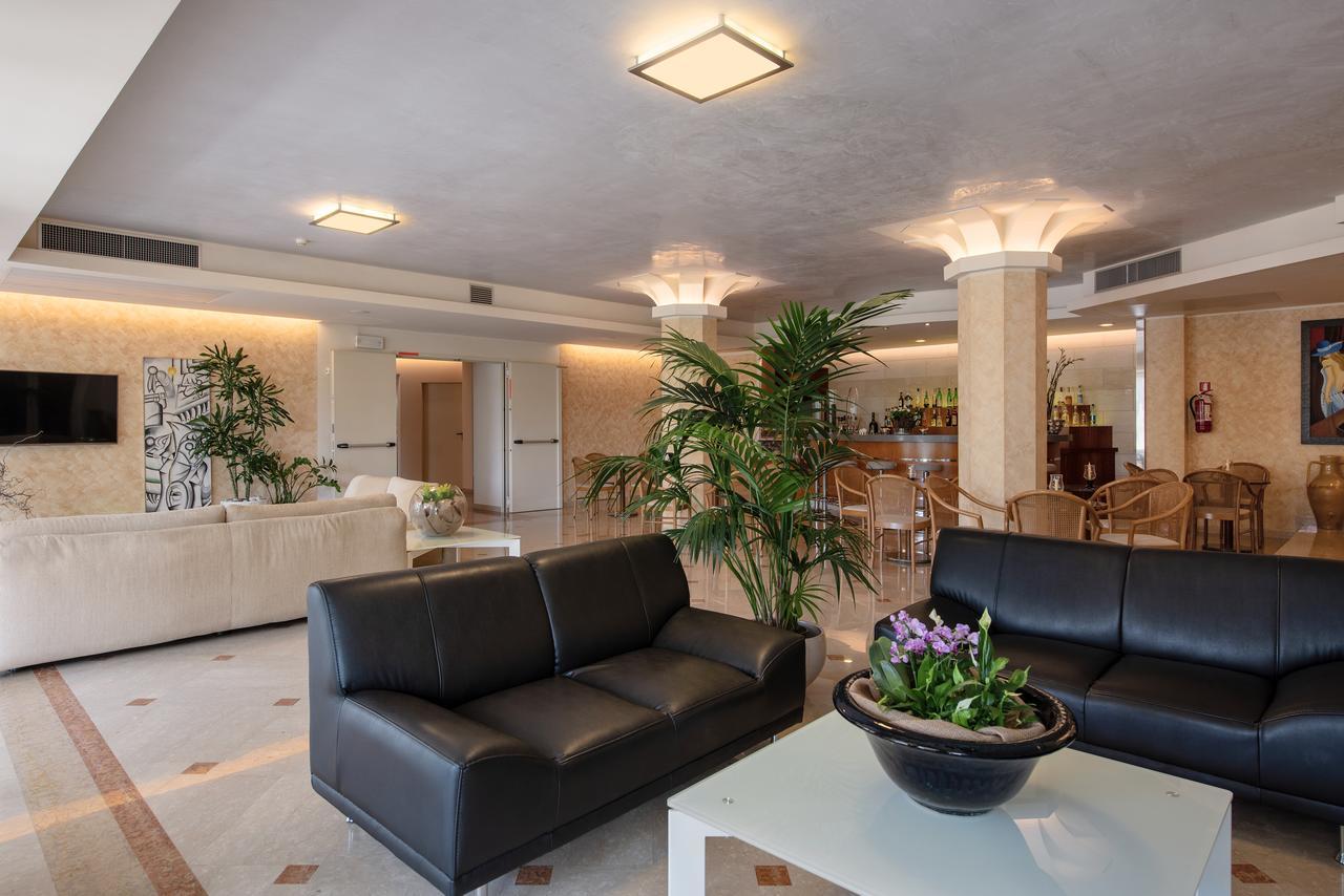 Hotel Giulietta Romeo لاتيزي المظهر الخارجي الصورة